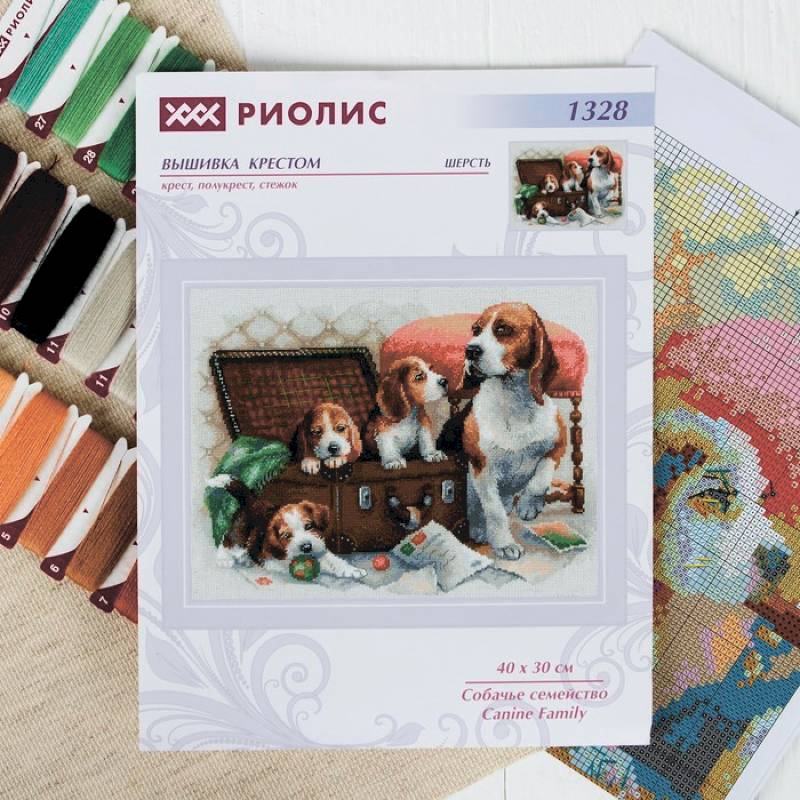 Вышивка крестом 'Собачье семейство', 40x30 см Вышивка крестом 'Собачье семейство', 40x30 см